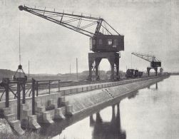 Westkai mit Speisungsschleuse 1928